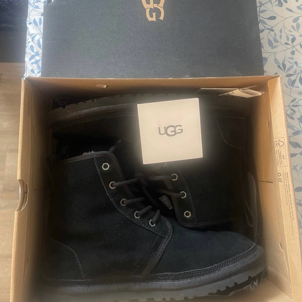 Men Ugg boots